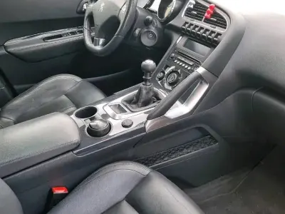 Gebraucht Peugeot 3008 160 PS (117 kW) 2010 Schwarz Kombi