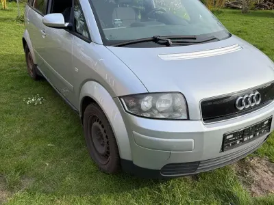 Gebraucht Audi A2 75 PS (55 kW) 2002 Silber Kleinwagen