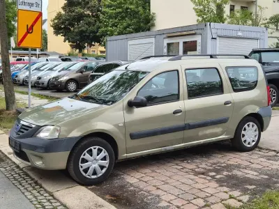 Gebraucht Dacia Logan MCV Ambiance 75 PS (55 kW) 2008 Beige Kombi