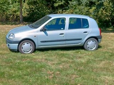Renault Clio II