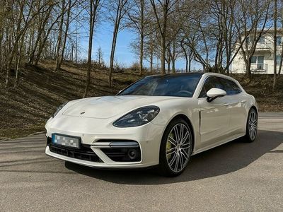 Porsche Panamera Turbo S