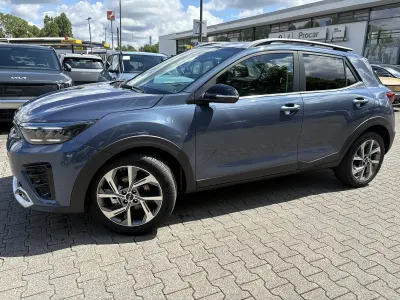 Neu Kia Stonic GT-Line 101 PS (74 kW) 2026 Blau SUV