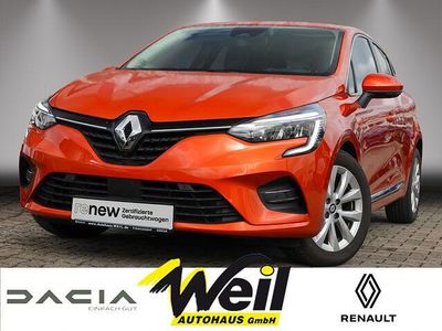 Gebraucht Renault Clio V Intens 91 PS (66 kW) 2022 Orange (valenciaorange metallic (orange)) Kleinwagen
