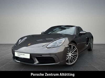 Grau Gebraucht 2020 Porsche Boxster Cabrio | 65.900 € (Teuer)
