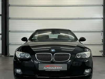 Gebraucht BMW 330 Cabriolet Sport Line 272 PS (200 kW) 2008 Schwarz Cabrio