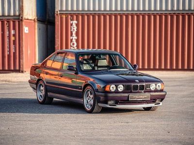 Gebraucht BMW M5 Performance 340 PS (250 kW) 1992 Daytona violett Kombi