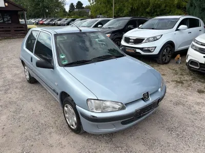Gebraucht Peugeot 106 60 PS (44 kW) 2003 Grau Kleinwagen