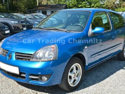 Gebraucht Renault Clio II 75 PS (55 kW) 2006 Blau Kleinwagen