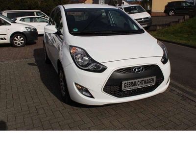 gebraucht Hyundai ix20 1,4 Classic blue Klima-8 fach bereift