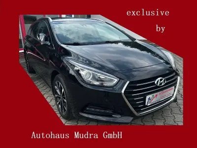 Gebraucht Hyundai i40 Style 165 PS (121 kW) 2017 Schwarz Kombi