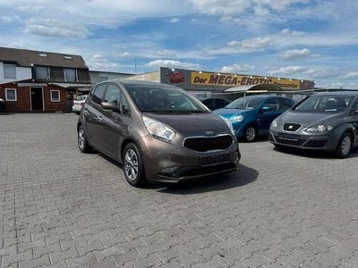 Braun Gebraucht 2015 Kia Venga DREAM-TEAM Edition Kleinwagen | 8.350 € (Fairer Preis)