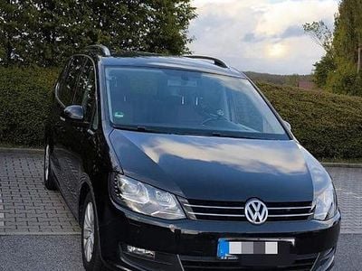 Gebraucht VW Sharan Trendline 140 PS (102 kW) 2012 Schwarz Van / Kleinbus