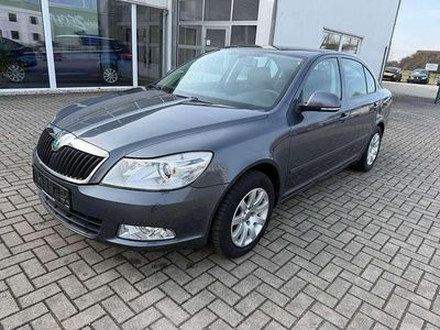 Gebraucht Skoda Octavia Ambiente 105 PS (77 kW) 2012 Anthracitegrau metallic Limousine