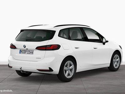 Second-hand BMW 220 Active Tourer Luxury Line 156 CP (114 kW) 2025 Alb Monovolum