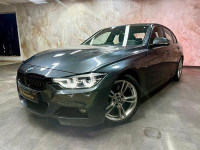 Grau Gebraucht 2017 BMW 330 M Sport Limousine | 26.999 € (Teuer)