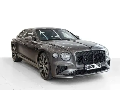 Gebraucht Bentley Flying Spur 680 PS (500 kW) 2026 Grau Limousine