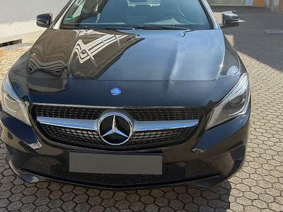 Mercedes CLA200