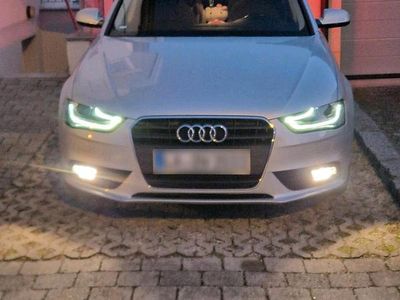 Gebraucht Audi A4 145 PS (106 kW) 2012 Silber Limousine