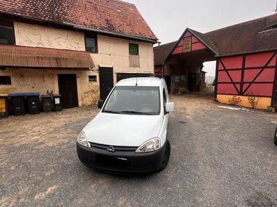 Gebraucht Opel Combo 100 PS (73 kW) 2008 Weiß Van / Kleinbus