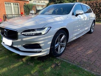 Gebraucht Volvo V90 Inscription 150 PS (110 kW) 2019 Weiß Kombi