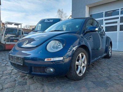 Gebraucht VW New Beetle Freestyle 75 PS (55 kW) 2010 Blau Kleinwagen