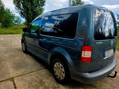 VW Caddy