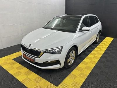 Usata Skoda Scala Ambiente 150 CV (110 kW) 2021 Bianco Utilitaria