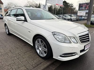 Weiß Gebraucht 2011 Mercedes E350 Kombi | 11.199 € (Etwas zu teuer)