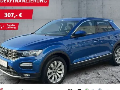 Używany VW T-Roc Sport 150 KM (110 kW) 2021 Niebieski SUV
