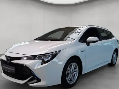 Second-hand Toyota Corolla Business Edition 122 CP (89 kW) 2021 Alb Break