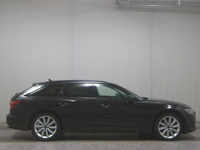 Gebraucht Audi A6 Basis 204 PS (150 kW) 2022 Schwarz Kombi