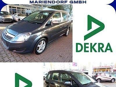 Grau Gebraucht 2013 Opel Zafira Family Van / Kleinbus | 6.299 € (Fairer Preis)