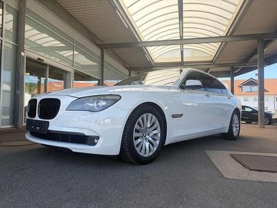 Second-hand BMW 750L 408 CP (300 kW) 2009 Alb Berlinǎ