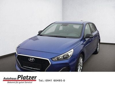 Gebraucht Hyundai i30 Passion 99 PS (72 kW) 2018 Blau Limousine
