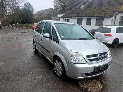 Brugt Opel Corsa 90 HK (66 kW) 2004 Grå Hatchback