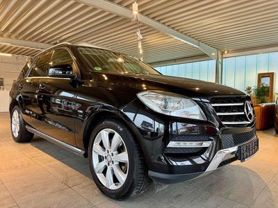 Gebraucht Mercedes ML350 307 PS (225 kW) 2011 Schwarz SUV
