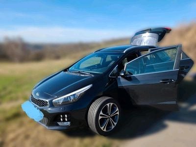 Gebraucht Kia Ceed Sportswagon GT-Line 136 PS (100 kW) 2016 Schwarz Kombi