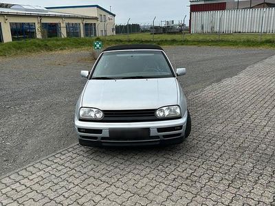 Gebraucht VW Golf Cabriolet 90 PS (66 kW) 1996 Blau Cabrio