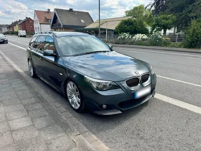 Gebraucht BMW 530 M Sport 235 PS (172 kW) 2008 Grau Kombi