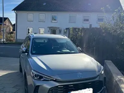 Occasion MG ZS Luxury 197 ch (144 kW) 2024 Argent SUV