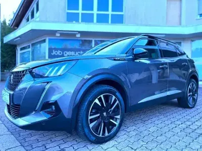 Gebraucht Peugeot 2008 GT-line 131 PS (96 kW) 2021 Grau SUV