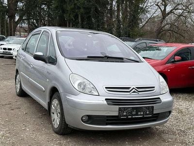 Gebraucht Citroën Xsara Picasso Tendance 109 PS (80 kW) 2008 Lackierung aluminiumgrau Van / Kleinbus