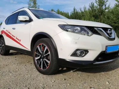 Gebraucht Nissan X-Trail Tekna 131 PS (96 kW) 2014 Weiß SUV