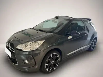 Gebraucht Citroën DS3 Sport Chic 156 PS (114 kW) 2014 Grau Limousine