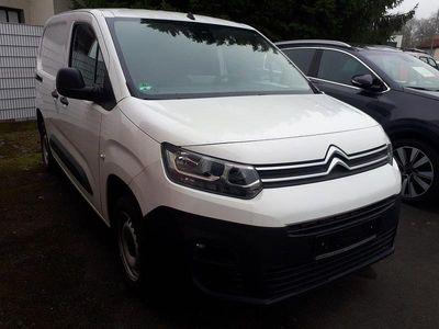 Gebraucht Citroën Berlingo 102 PS (75 kW) 2022 Weiß Van / Kleinbus