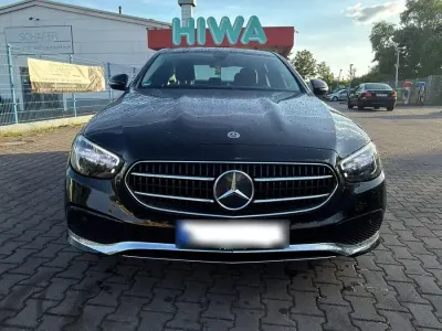 Gebraucht Mercedes E200 160 PS (117 kW) 2021 Schwarz Limousine