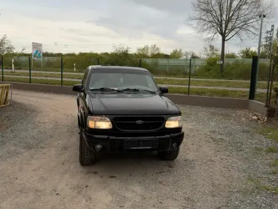 Gebraucht Ford Explorer 204 PS (150 kW) 1999 Schwarz SUV