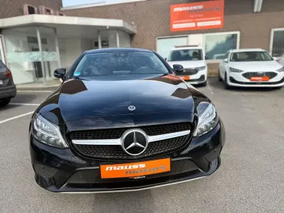 Gebraucht Mercedes C220 194 PS (142 kW) 2022 Schwarz Coupé