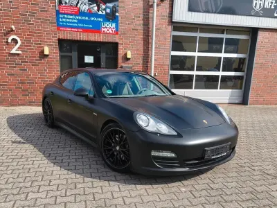 Gebraucht Porsche Panamera 299 PS (219 kW) 2011 Blau Kleinwagen
