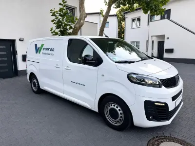 Gebraucht Fiat e-Scudo 100 kW (136 PS) 2022 Weiß Van / Kleinbus